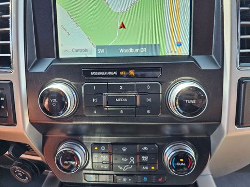 Used 2021 Ford F350 King Ranch w/ Chrome Package image 9