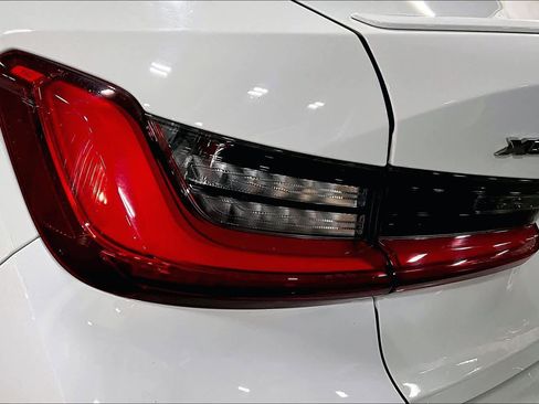 Used 2020 BMW M340i xDrive w/ Premium Package image 28