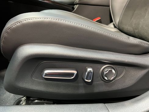 Used 2025 Acura Integra A-Spec image 16