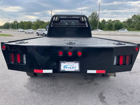 Used 2012 Ford F450 XL w/ XL Value Pkg image 3