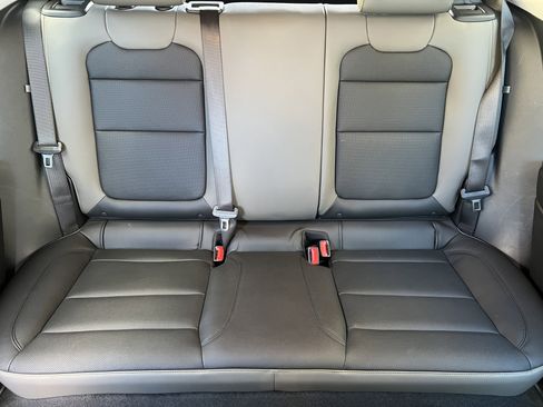 Used 2025 Chevrolet Trax ACTIV w/ Sunroof Package image 14