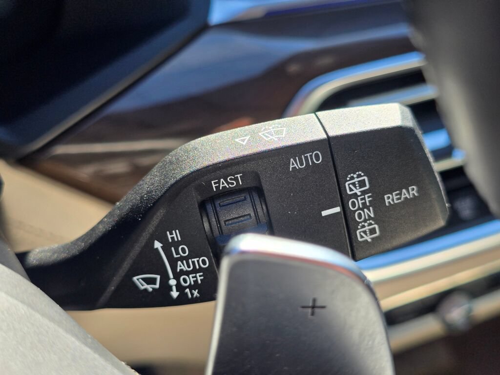 Used 2020 BMW X5 xDrive40i w/ M Sport Package AWD/4WD image 42