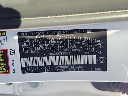 Used 2025 Toyota Camry SE w/ Convenience Package FWD image 25