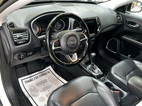 Used 2020 Jeep Compass Limited AWD/4WD image 7