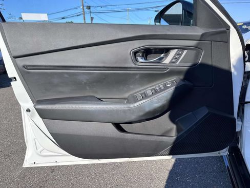Used 2023 Honda Accord Sport image 7