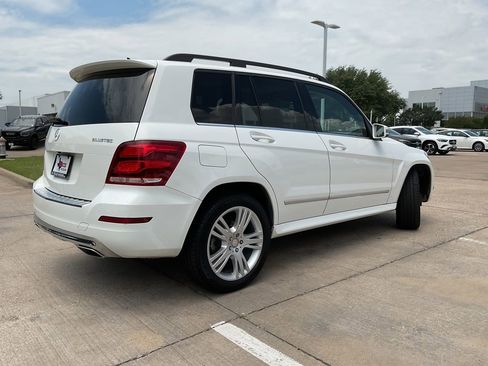 Used 2014 Mercedes-Benz GLK 250 BlueTEC 4MATIC image 5