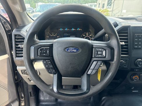 Used 2016 Ford F150 XL w/ Equipment Group 101A Mid AWD/4WD image 11