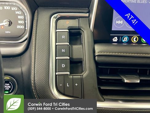 Used 2021 GMC Yukon AT4 w/ Technology Package AWD/4WD image 10