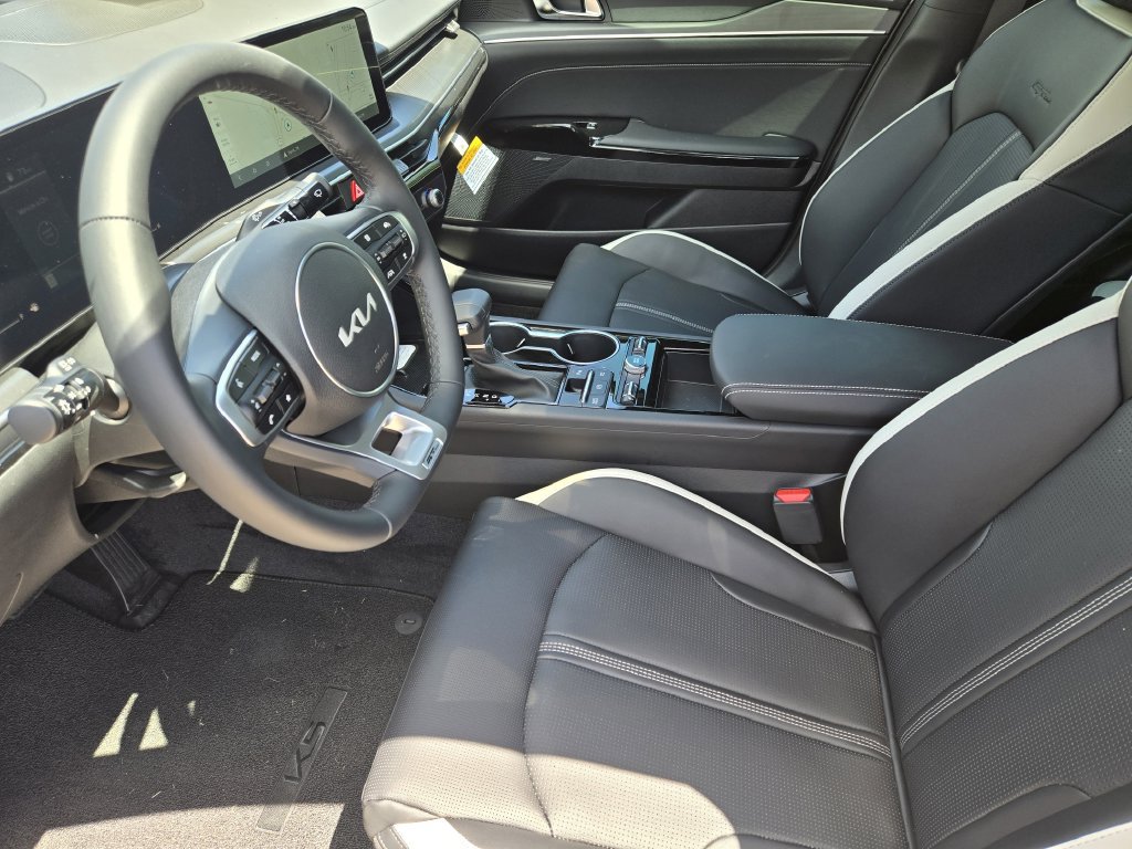 New 2026 Kia K5 GT-Line w/ GT-Line Premium Package FWD image 9