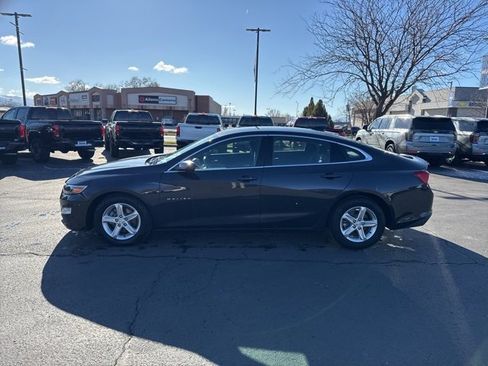 Used 2023 Chevrolet Malibu LT image 4