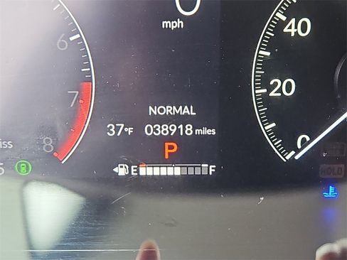 Certified 2024 Honda HR-V EX-L image 13