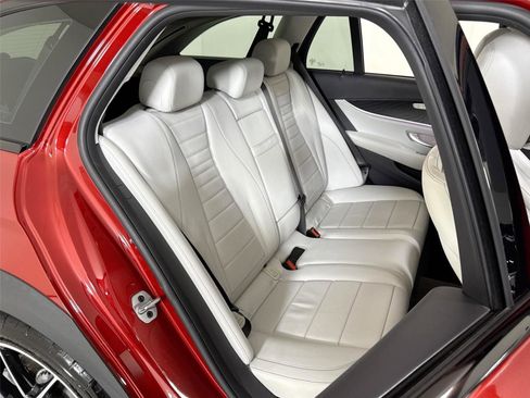Used 2021 Mercedes-Benz E 450 4MATIC All-Terrain Wagon image 30