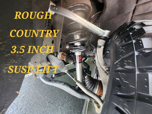 Used 2021 Chevrolet Tahoe Z71 image 24