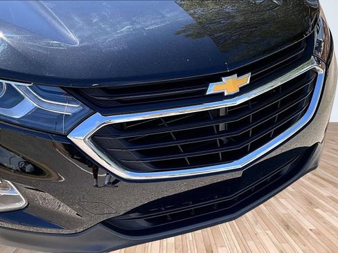 Used 2020 Chevrolet Equinox LS FWD image 27
