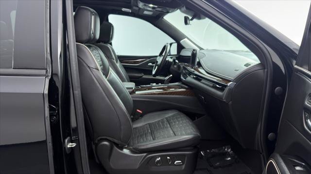 Used 2021 Cadillac Escalade ESV Sport Platinum RWD image 21