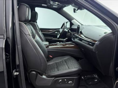 Used 2021 Cadillac Escalade ESV Sport Platinum RWD image 21
