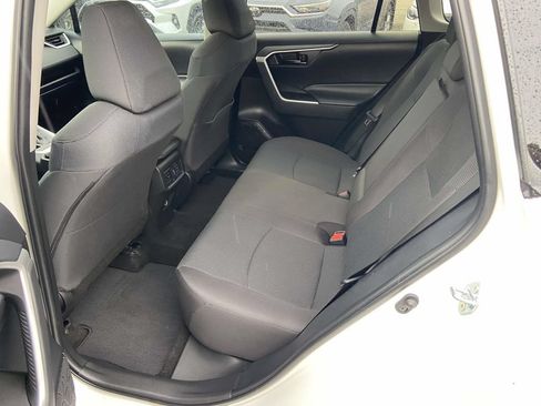 Used 2025 Toyota RAV4 LE FWD image 18