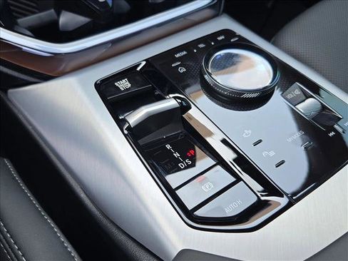 Used 2025 BMW X3 M50 w/ Premium Package image 11