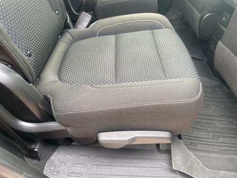 Used 2023 GMC Acadia SLE w/ Driver Convenience Package image 38