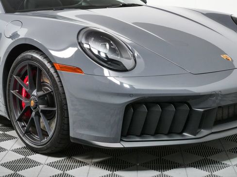 Certified 2026 Porsche 911 Targa 4 GTS AWD/4WD image 26