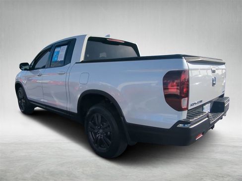 Used 2020 Honda Ridgeline Sport image 5