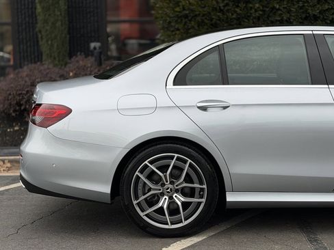 Used 2021 Mercedes-Benz E 350 4MATIC Sedan image 22