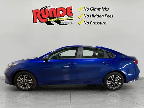 Used 2024 Kia Forte LXS w/ LXS Technology Package image 2