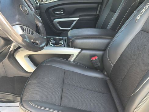 Used 2017 Nissan Titan PRO-4X AWD/4WD image 13