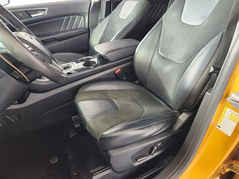 Used 2015 Ford Edge Sport image 12