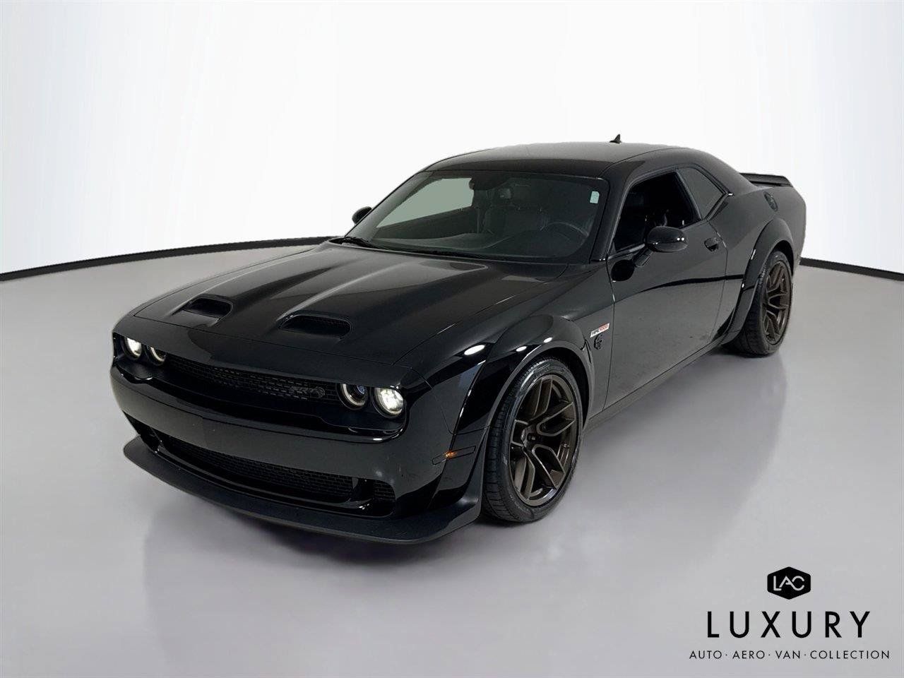 Used 2022 Dodge Challenger SRT Hellcat RWD image 4