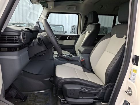 New 2025 INEOS Grenadier Fieldmaster Edition image 6