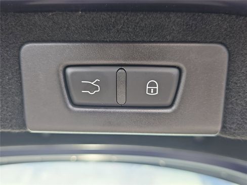 Used 2021 Maserati Ghibli S GranLusso AWD/4WD image 8