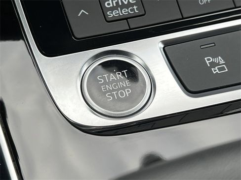 Used 2023 Audi Q7 3.0T Premium Plus w/ Premium Plus Package image 34