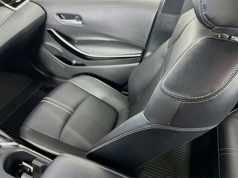 Certified 2025 Toyota Corolla XLE image 24