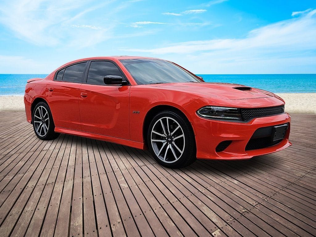 Used 2023 Dodge Charger R/T RWD image 3