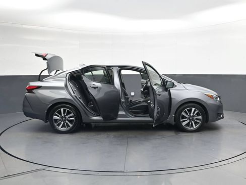 Used 2025 Nissan Versa SV w/ Trunk Package FWD image 45