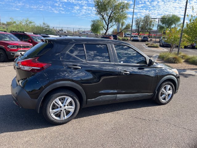 Used 2020 Nissan Kicks S FWD image 5