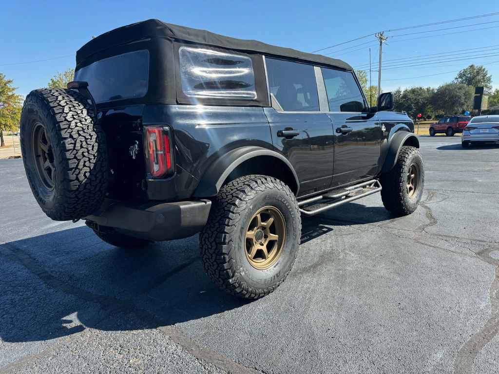 Used 2022 Ford Bronco Outer Banks AWD/4WD image 6