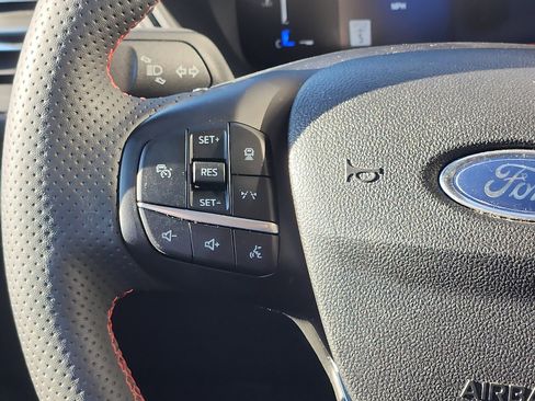 Certified 2023 Ford Escape ST-Line w/ Tech Pack #1 image 15