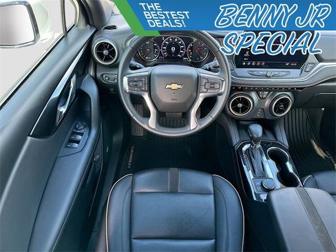 Used 2023 Chevrolet Blazer Premier w/ Driver Confidence II Package image 23