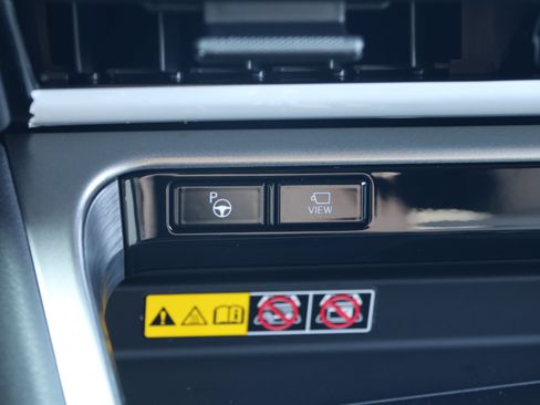 New 2026 Lexus TX 500h AWD image 21
