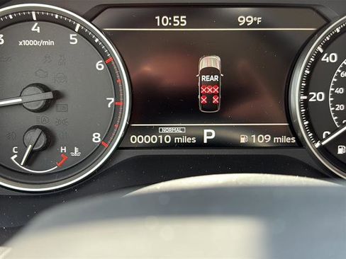 New 2025 Mitsubishi Outlander SE image 21