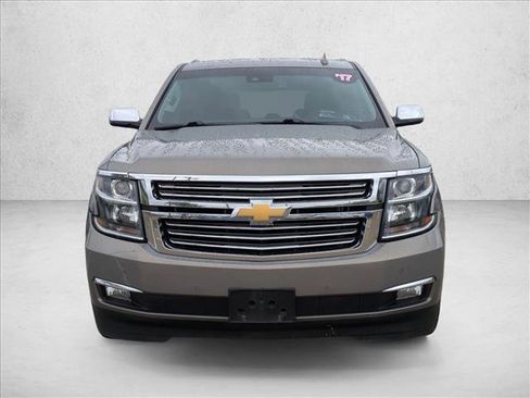 Used 2017 Chevrolet Tahoe Premier AWD/4WD image 2