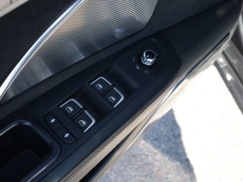 Used 2016 Audi S8 4.0T w/ Driver Assistance Package image 26