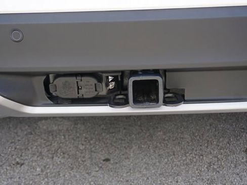 New 2026 Ford Explorer Platinum image 14