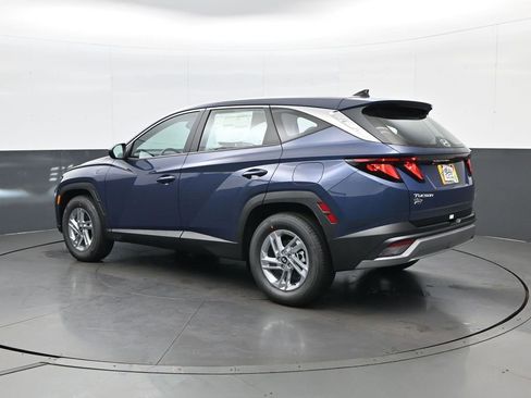 New 2026 Hyundai Tucson SE image 7