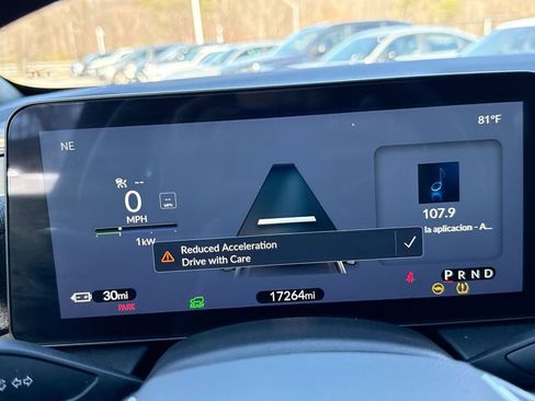 Used 2024 Honda Prologue EX image 10