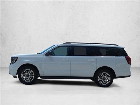 New 2026 Ford Expedition Max Active RWD image 5