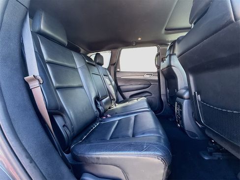 Used 2020 Jeep Grand Cherokee Limited image 28