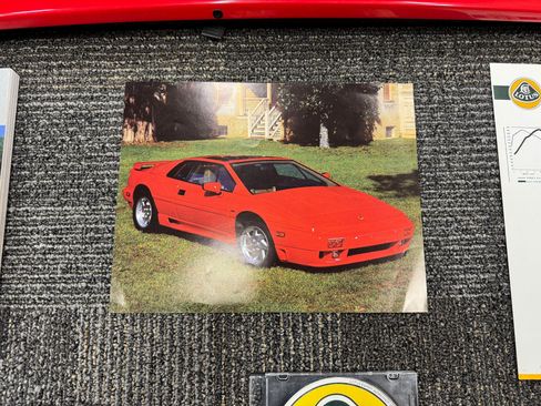 Used 1990 Lotus Esprit SE RWD image 78